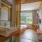 Zhangjiajie Forest Park Youth Hostel - 张家界
