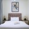 Lavish 2BR Getaway with Pool, Gym & WiFi Al Raha - 阿布扎比