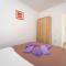 Apartment with Pool in Nin A1