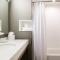 Courtyard by Marriott Omaha Bellevue at Beardmore Event Center