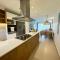 Tropical Relaxing 2 Bedroom Unit with picuzzi