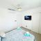 Tropical Relaxing 2 Bedroom Unit with picuzzi