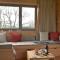 Treehouse Jojo Comfortable holiday residence - Drochtersen