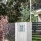 Villa Dante - walk to town - brand new town house