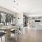 Villa Dante - walk to town - brand new town house