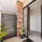 Villa Dante - walk to town - brand new town house