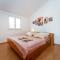 Apartment with Pool & Terrace - Walk to Beach - Free Parking A2