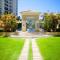 Self Contained Apartments at Chevron Renaissance - Privately Managed - Wow Stay - Gold Coast
