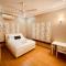 Trendy Family Pool Villa - PS4 , BBQ , POOL TABLE , SWIMMING POOL & 5 MINS TO BEACH - 峇都丁宜