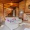 Country-style Stunner - Bushland Peace & Privacy