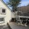 Bramble - romantic barn conversion with shared hot tub - Dundon