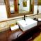 Desa Alamanis Resort Villa - 井里汶