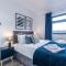 Spacious 3-Bed Home with Parking, Near Coventry & Birmingham - 考文垂