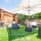 Restored Historic Mansion Paterno with Exclusive Pool, Wifi and AC for 20 people