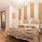 Restored Historic Mansion Paterno with Exclusive Pool, Wifi and AC for 20 people