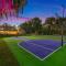 Exquisite Villa with POOLGAMES- 18 Guests - تامبا