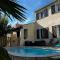 Maison proche de Hyeres avec piscine privée, terrasse et jardin