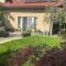 Apartament Noce i Dnie z prywatnym jacuzzi - 加沃泽