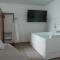 Suite Détente - Spa & Sauna - 埃唐普