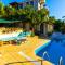 TUTHALİYA HOTEL