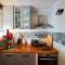 Sea lovers nest