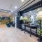 Hanoi Central Hotel & Residences - Ханой