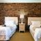79 Protea Charming self-catering Home, sleeps 6 with Sea Views