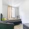 7 BR Apt, 15 Mins to Schönbrunn, Ideal for 15 Person - Wiedeń