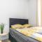 7 BR Apt, 15 Mins to Schönbrunn, Ideal for 15 Person - Wiedeń