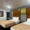 Oceanside Inn & Suites