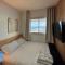 Apartamento Luxuoso com Vista Mar no Smart Pituba Apartamento Luxuoso com Vista Mar no Smart Pituba