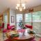 Horn Lake Home with Yard 8 Mi to Graceland!