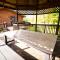 Cozy Cabin with Hottub at Cloverdale Cabins