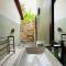 Mango Tree House