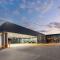 Super 8 by Wyndham Buffalo