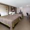 Super 8 by Wyndham Buffalo