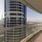 Cozy 1BR with balcony great view, Damac Towers - Dubaj