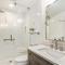 Designer 2 BR on River with Pool - Walk to Town! - Аспен