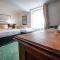 Without A Paddle Hotel - Llangollen