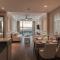 Luxury Apartment in Sheraton Buiding