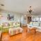Home on Ocean Isle Beach with Catwalk and Deck - أوشن إيسل بيتش