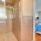 Home on Ocean Isle Beach with Catwalk and Deck - أوشن إيسل بيتش