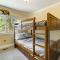 Walk to Donner Lake Truckee Cabin with Private Deck - تروكي
