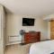 Lake-View Condo in Osage Beach Walk to Boat Ramp - 欧塞奇比奇