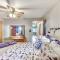 2 Mi to Snowshoe Resort Townhome with Deck! - Dunmore