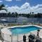 Aloha Apartments On the Intracoastal-Walk to the Beach - Pompano Beach