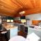 Artee House - A Bright Escape