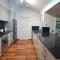 Peaceful Room in Modern Baulkham Hills Home - BH3