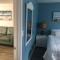 Aloha Apartments On the Intracoastal-Walk to the Beach - Pompano Beach