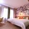 Zhangjiajie Forest Park Youth Hostel - 张家界
